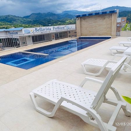 Hotel Bellavista Premium Villeta Zewnętrze zdjęcie