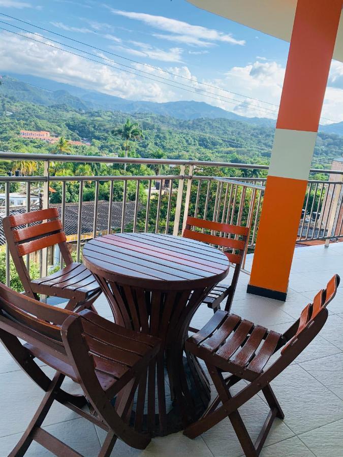 Hotel Bellavista Premium Villeta Zewnętrze zdjęcie