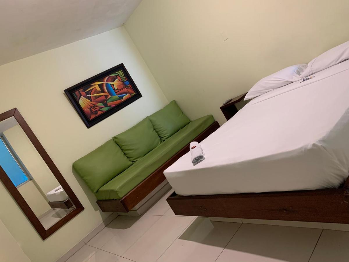 Hotel Bellavista Premium Villeta Zewnętrze zdjęcie