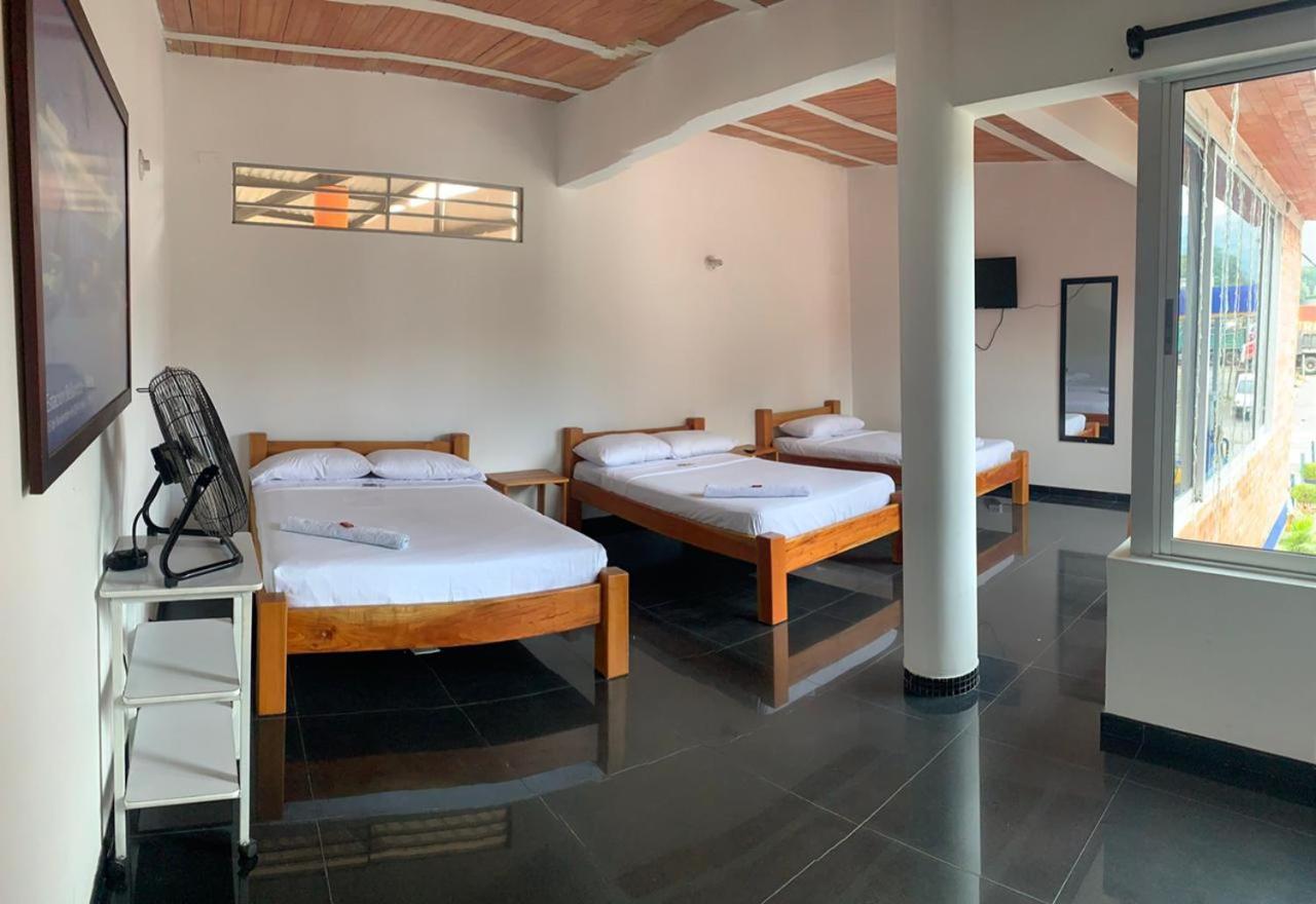 Hotel Bellavista Premium Villeta Zewnętrze zdjęcie